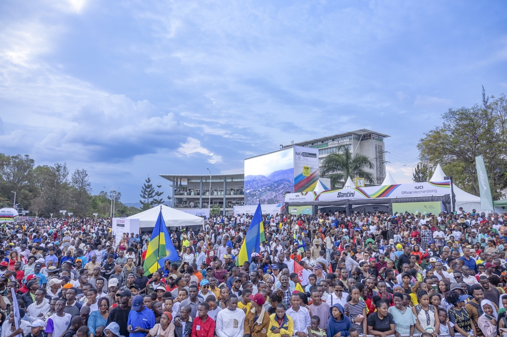Thousands of local and international cycling fans turned up for the 2025 UCI Road  World Championship in Kigali on Saturday, September 27. Olivier Mugwiza