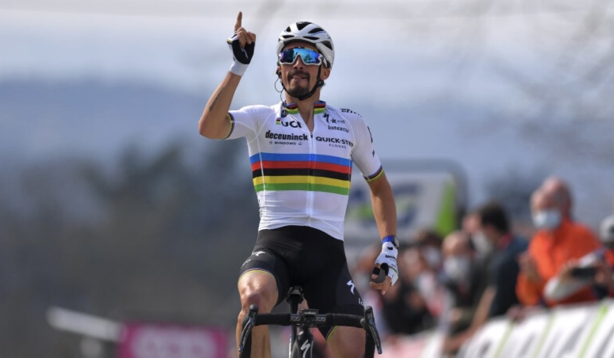 French star rider Julian Alaphilippe has withdrawn from Sunday’s men elite road race