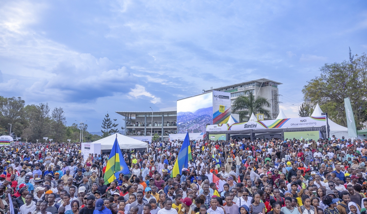 Thousands of local and international cycling fans turned up for the 2025 UCI Road  World Championship in Kigali on Saturday, September 27. Olivier Mugwiza