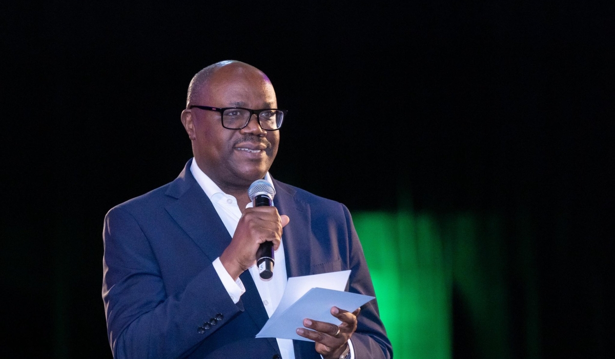 Prime Minister Dr Justin Nsengiyumva speaking during a thank you reception to people contributed to the success of UCI Road World Championships in Kigali-Photo Primature
