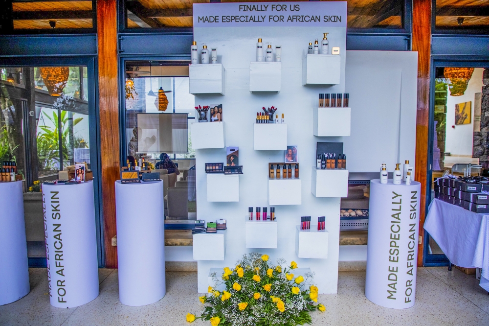 Bellazuri Cosmetics, a fast-growing African beauty brand, launched the activities in Rwanda at The Retreat in Kiyovu on Friday, October 3. All photos by Craish Bahizi.