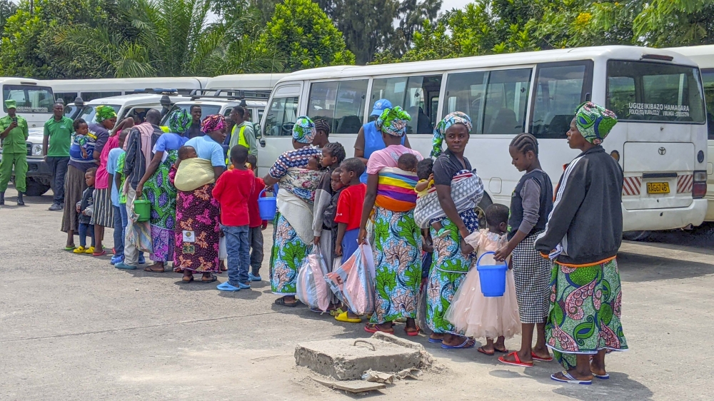 A total of 387 Rwandans crossed the Petite Barrière border post in Rubavu District on Wednesday morning, as part of joint repatriation efforts facilitated by the UN Refugee Agency. Gemain Nsanzimana