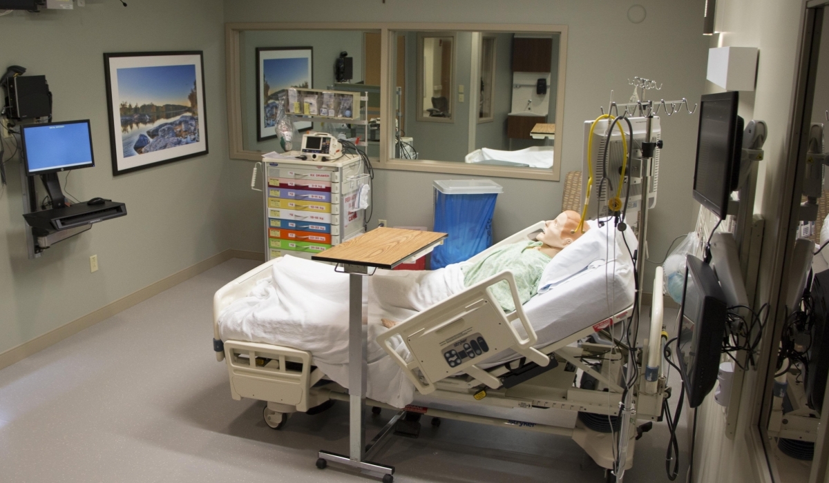 Virtual hospital allows specialists to treat patients remotely nationwide