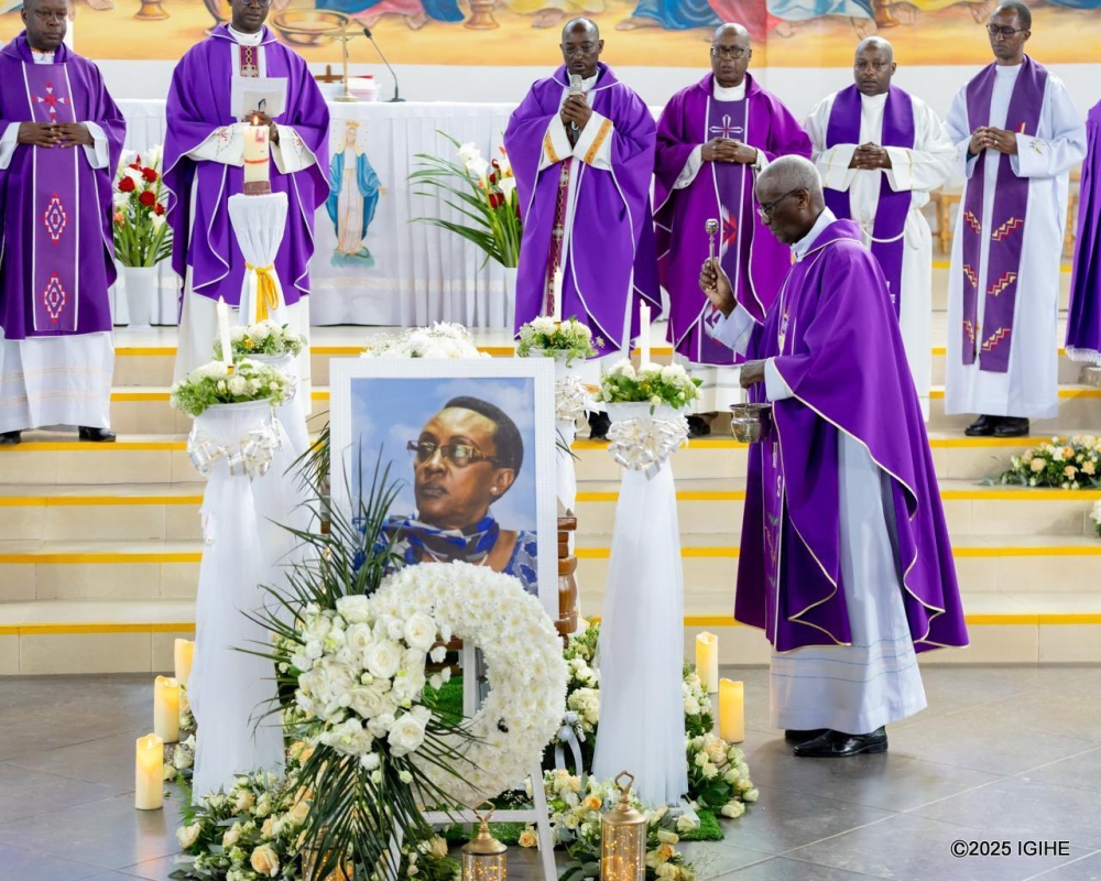 Marie-Immaculée Ingabire, who passed away on October 9 at the age of 63, was laid to rest at Rusororo on Thursday, October 16. Photos by Igihe