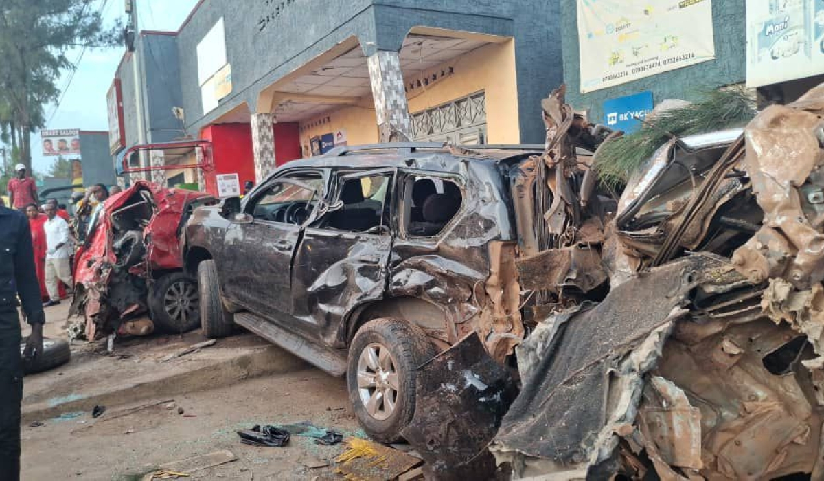 A view of an accident that killed two people and 11 others injured  in Runda Sector of Kamonyi District on Wednesday, October 15. Courtesy