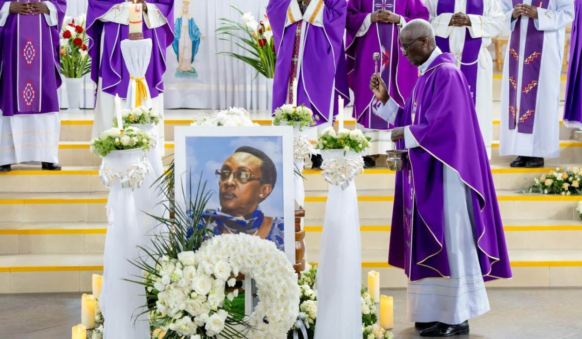 Marie-Immaculée Ingabire, who passed away on October 9 at the age of 63, was laid to rest at Rusororo on Thursday, October 16. Photos by Igihe
