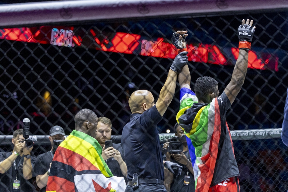 Nkosi Ndeboele defeats Simbarashe Hokonya via split decision (29-28 x2 30-27)