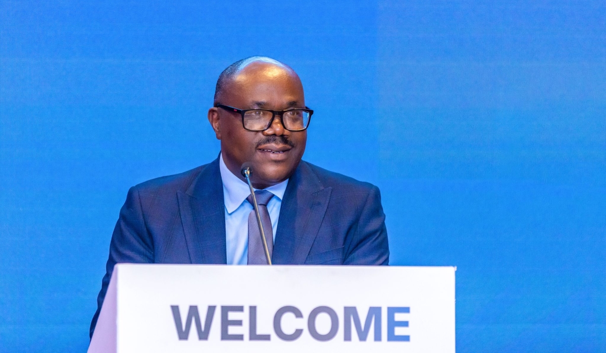 Prime Minister Justin Nsengiyumva speaks at a dinner hosted to welcome participants to the Mobile World Congress 2025,  in Kigali on Tuesday on Monday, October 20. Courtesy