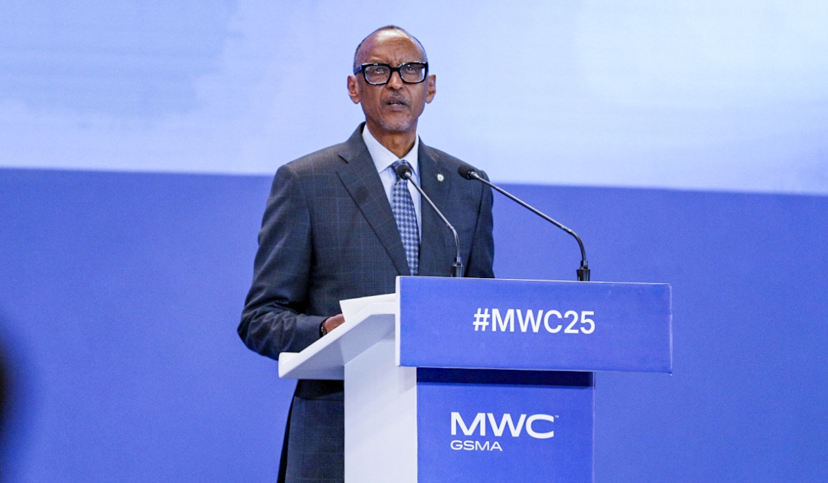 President Paul Kagame delivers his remarks at the opening of   the Mobile World Congress (MWC), in Kigali on Tuesday, October 21. Photos by Dan Gatsinzi