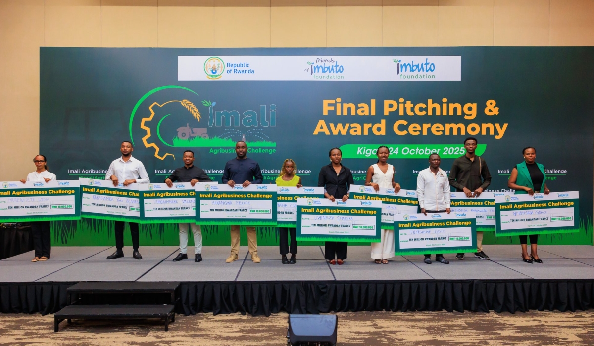 Ten outstanding young entrepreneurs were awarded Rwf 10,000,000 in seed funding and 6 months of mentorship to grow their agribusiness ventures. Courtesy