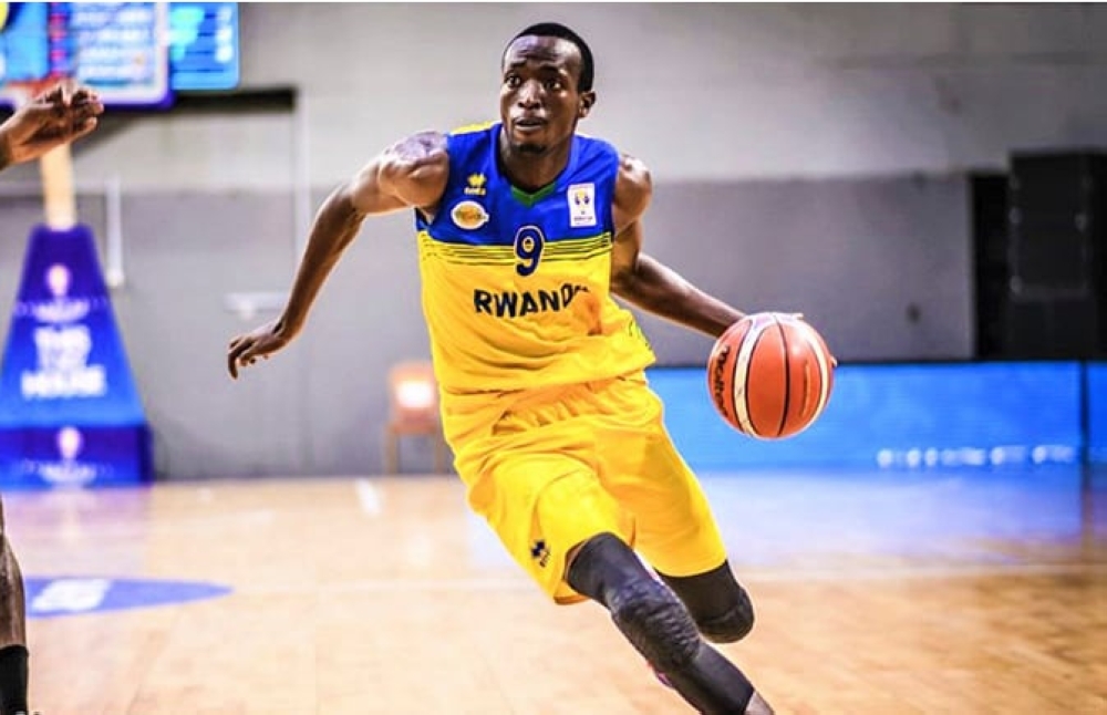 Dieudonné Ndizeye, national basketball captain during a past game.