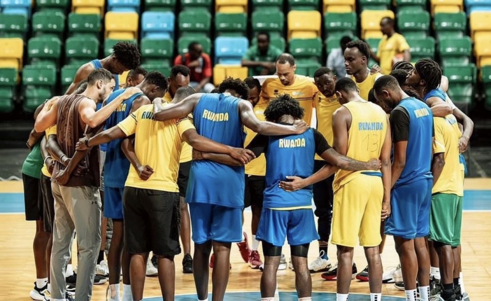The men’s national basketball team during a residential training camp in preparation for the upcoming FIBA World Cup qualifiers, scheduled to take place in Tunisia from November 27 to 30.