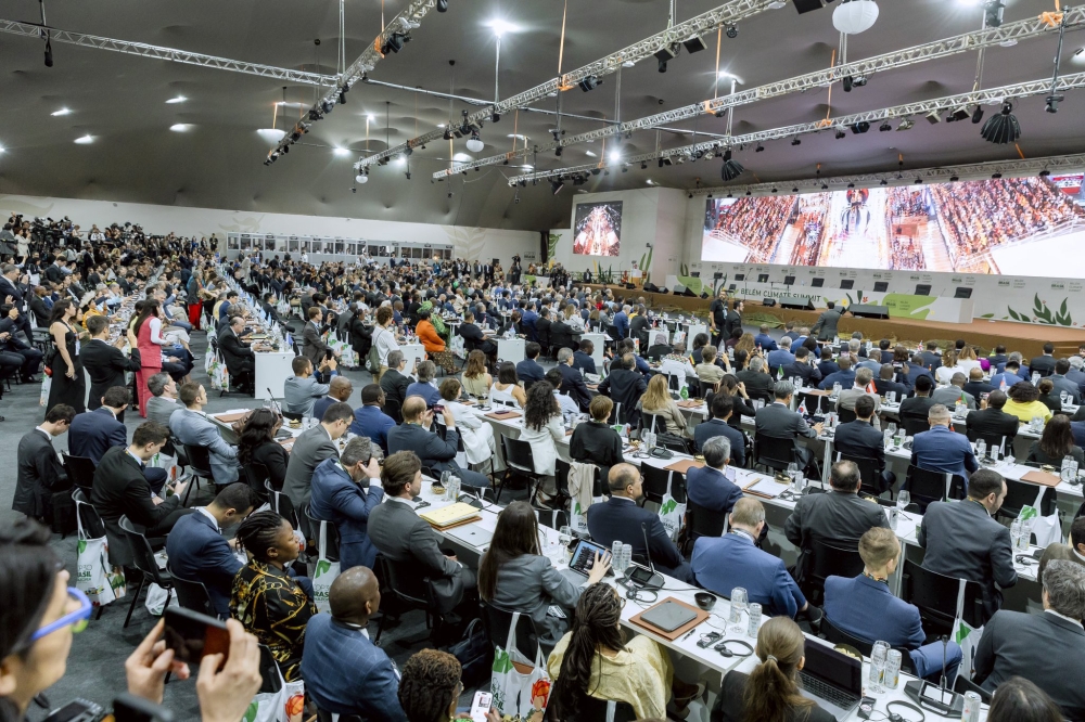 Svetovni voditelji kritizirajo zanikanje podnebnih sprememb s strani ZDA pred COP30 v Braziliji
