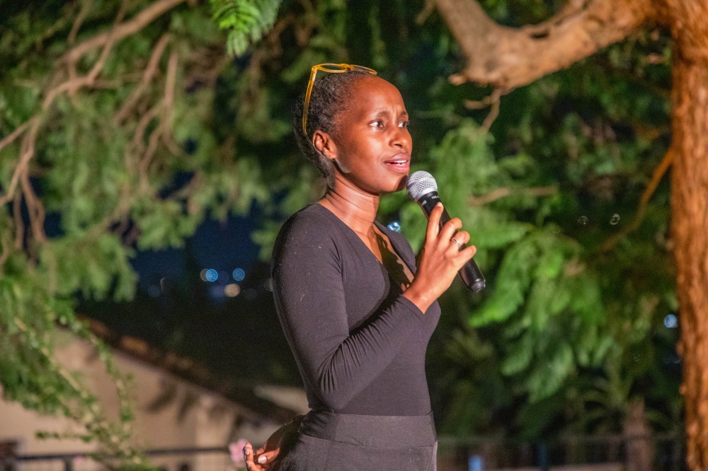 Dida Nibagwire, co-founder of L’Espace, speaks at the opening of the Isôoko Festival, running from November 6 to 9. Photos by Craish Bahizi.