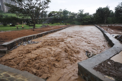 A water drainage full of rain water at Gikondo. Rainfall amount ranging between 30 and 150 millimetres is expected across Rwanda from November 11 to 20. Photo by Sam Ngendahimana