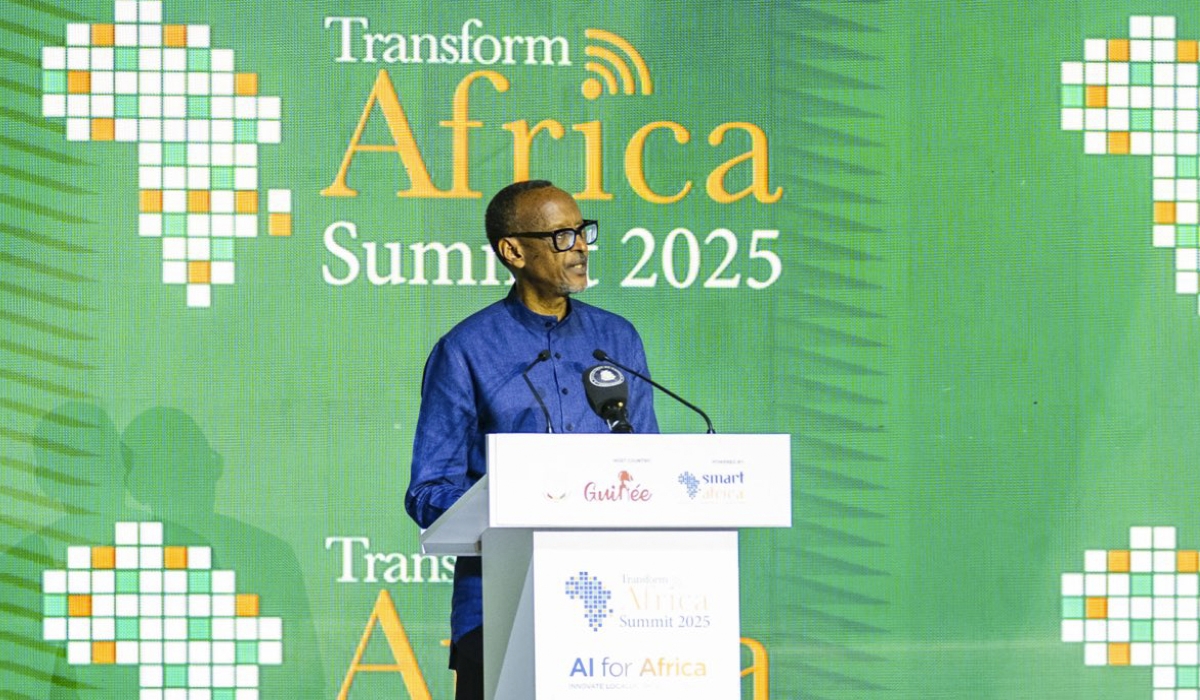 President Paul Kagame delivers his remarks at the Transform Africa Summit (TAS) in Conakry,  Guinea on Wednesday, November 12. Photo by Village Urugwiro