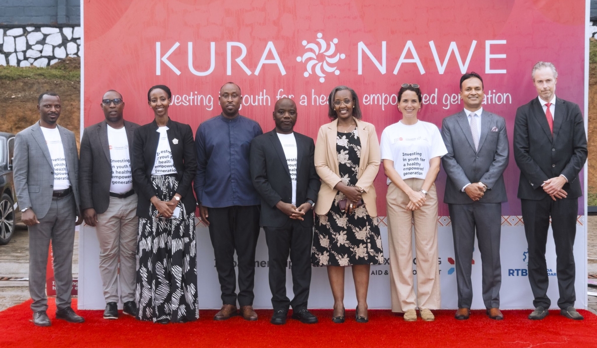 Officials pose for a photo at the launch of Kura Nawe programme at the Gacuriro Technical Secondary School on November 5. Courtesy