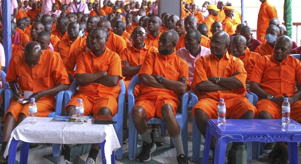 Inmates follow Chief Justice Domitilla Mukantaganzwa&#039;s remarks while explaining the plea bargaining’s role in promoting restorative justice.  Courtesy