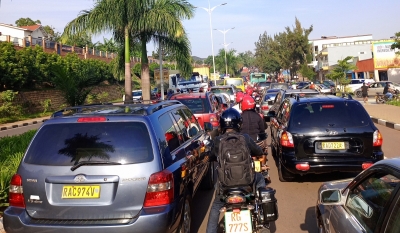 A view of a traffic jam at Cyamitsingi in Remera. The City of Kigali is preparing to roll out a new traffic-management system designed to ease congestion by giving priority to High-Occupancy Vehicles.