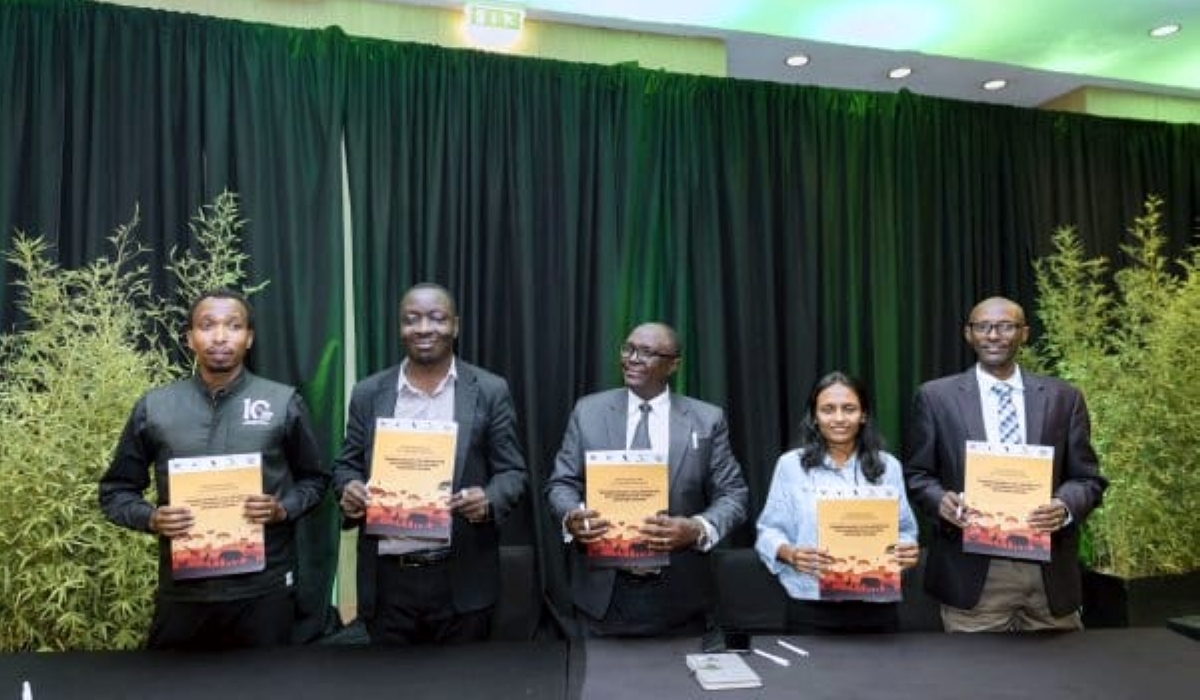 Representative of Rwanda, Burundi and Uganda conservation organisations pose for a photoa after formalising cooperation to safeguard migrating grey crowned cranes. Courtesy