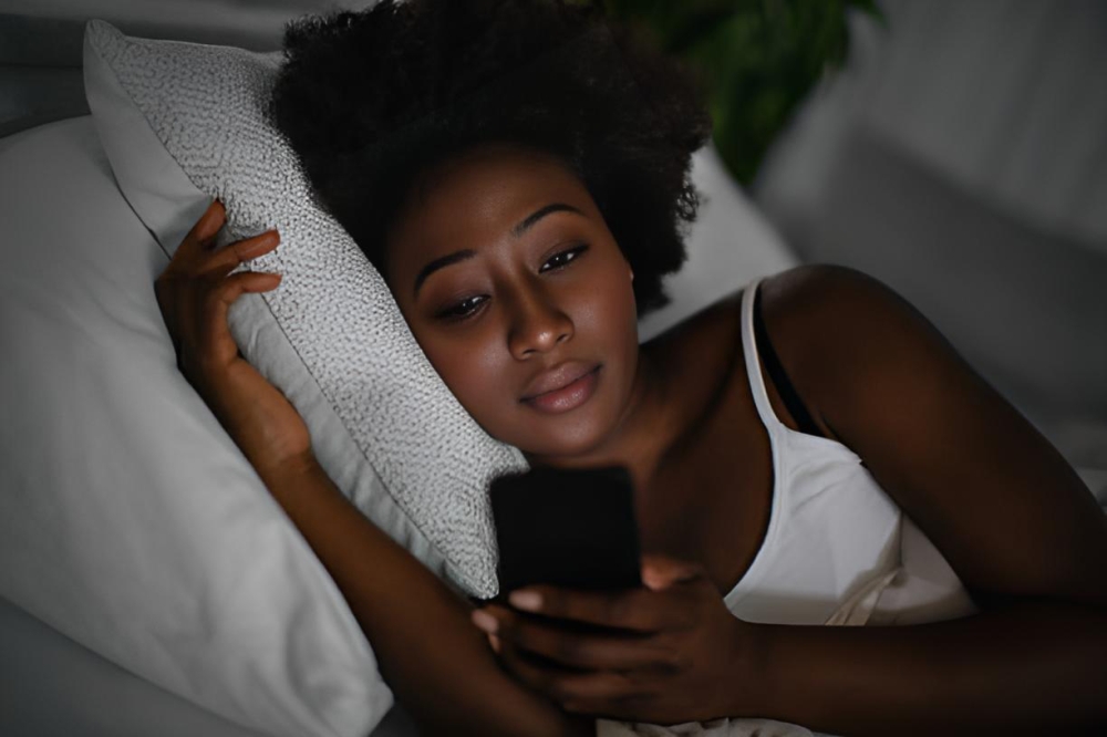 A teenager relaxes with a smartphone. Today’s age of instant convenience shaped by smartphones, streaming, and endless entertainment makes distraction easier than ever. Internet photo