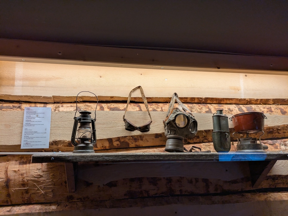 Some items used by soldiers in WWI