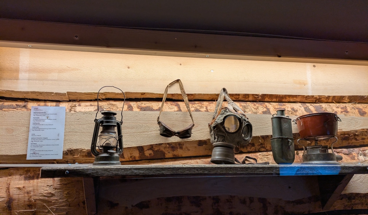 Some items used by soldiers in WWI