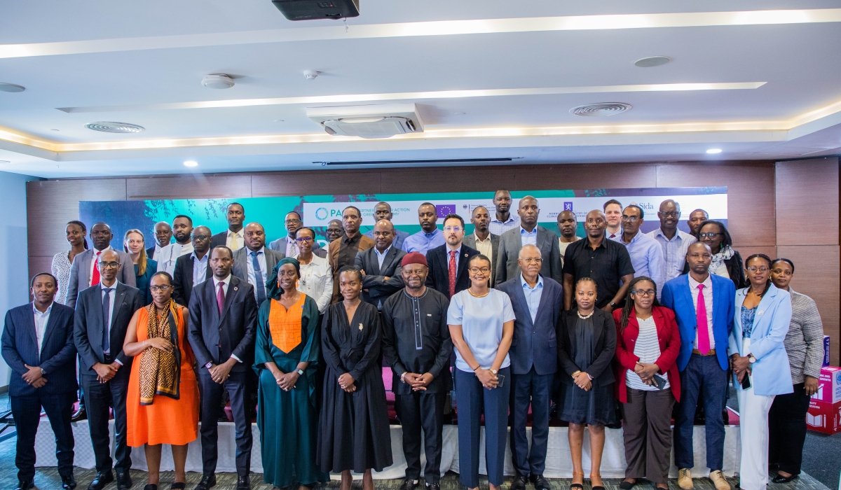 Delegates attending the Green Economy Week workshop in Kigali pose for a group photo. Photo by Craish Bahizi