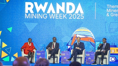 L-R: Moderator Jackie Lumbasi, Zora Robotics CEO Benjamin Karenzi, PRI CEO Ray Power, and MineTech CEO Kelvin Rwihimba during a panel discussion  on ‘Mines of Tomorrow: Robotics for Smart Mining.’ Photo: Keza Kellya Raissa.