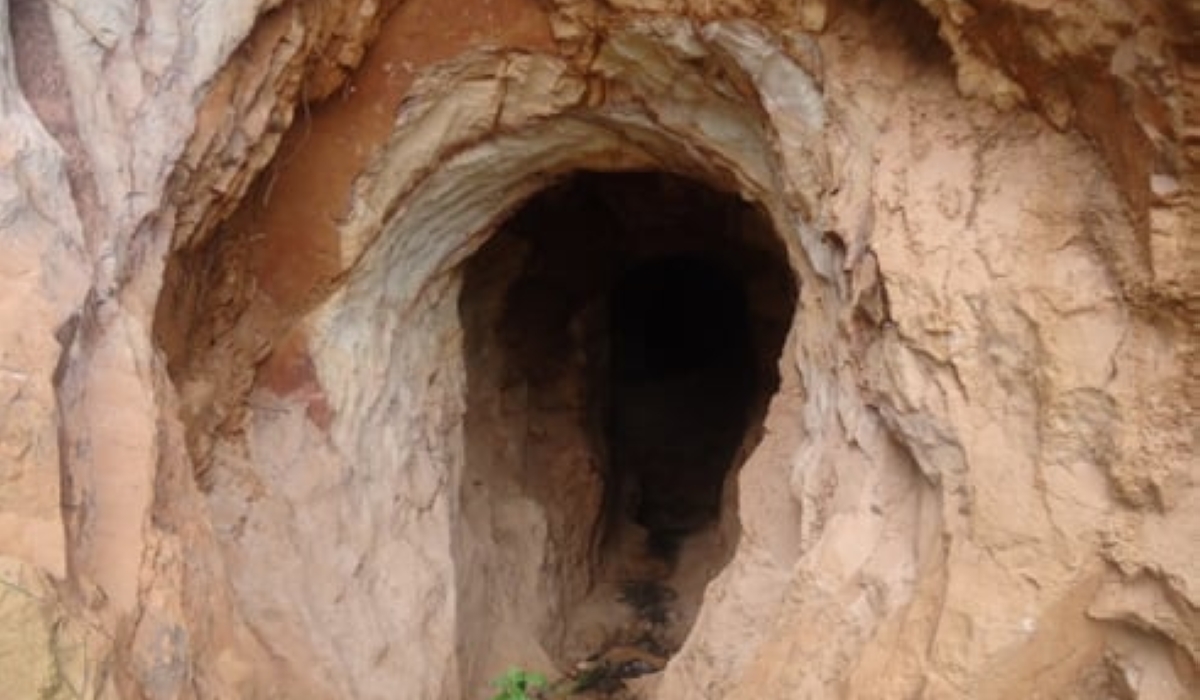 Nearly 1,000 abandoned mines are slated for restoration by 2030, with works focusing on refilling open pits and restoring native vegetation to improve stormwater absorption, reduce erosion, and support biodiversity. Courtesy