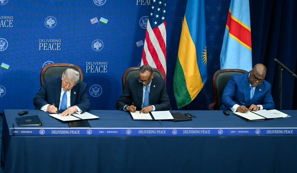 President Paul Kagame and his Congolese counterpart Felix Tshisekedi signed the Washington Accords on Thursday, December 4, witnessed by US President Donald Trump. Photo by Village Urugwiro