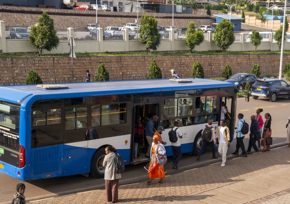 What workers’ union says about Kigali's new bus lanes