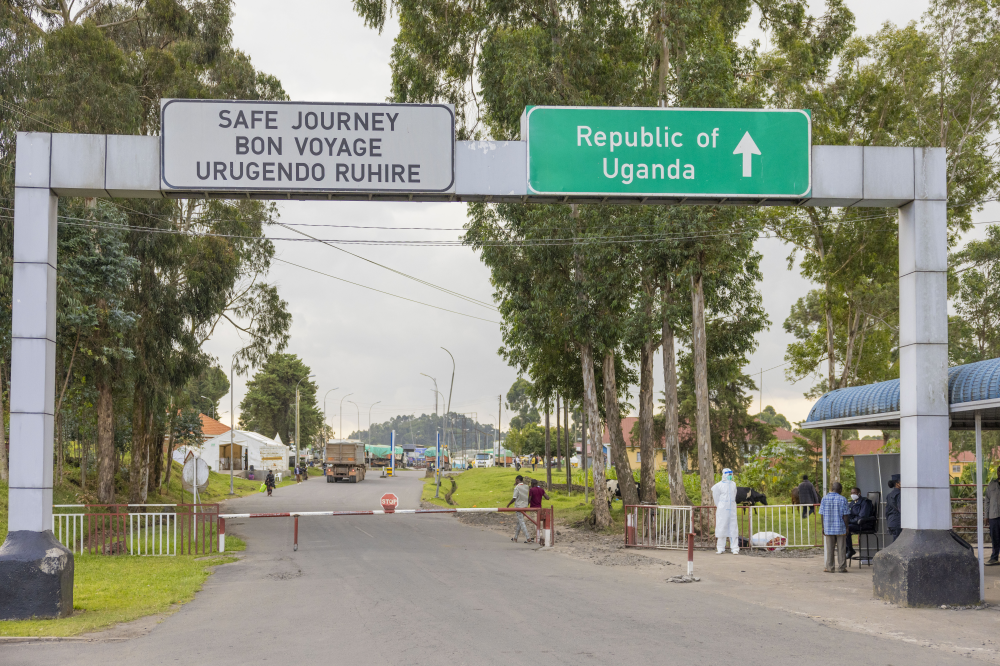 Rwanda steps up screening at border crossings despite no Ebola case