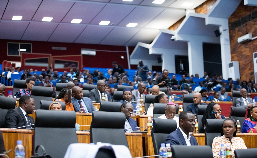 The meeting held at Parliament brought together over 500 participants.