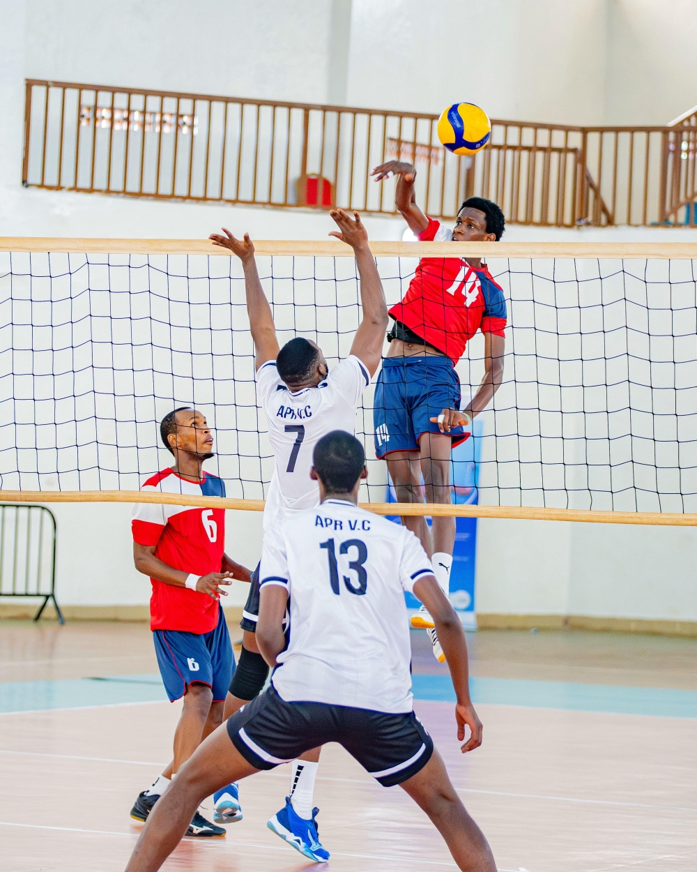 APR VC emerged winners of the 22nd Rutsindura Memorial Tournament after defeating rivals Rwanda Energy Group VC  at Gisagara Gymnasium on Sunday, May 24. Courtesy