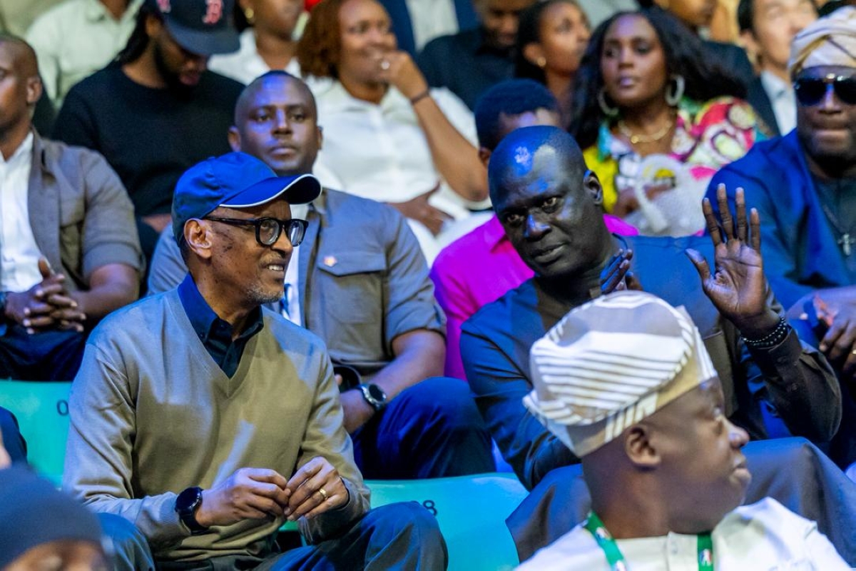 President Kagame attended the semi final game as Tigers secured a historic 106-97 victory over the Egyptian giants in the first semifinal played at BK Arena on Wednesday.