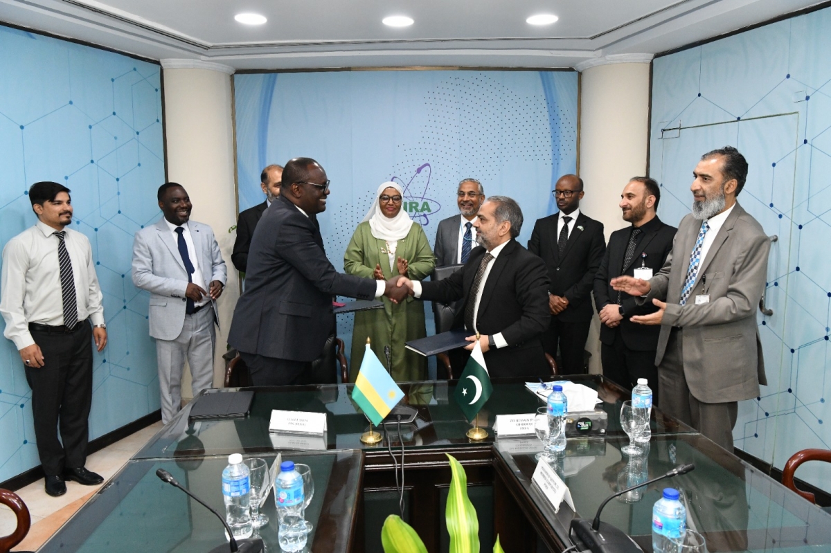 The agreement was signed by RURA Deputy Director General Claude Nkusi and a representative of PNRA, and witnessed by Rwanda’s High Commissioner to Pakistan, Fatou Harerimana on June 3. Courtesy