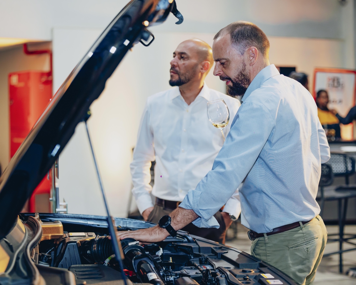 One of the vehicle’s standout features is its extensive technology package, including a 360-degree camera system and Level 2 Advanced Driver Assistance Systems.