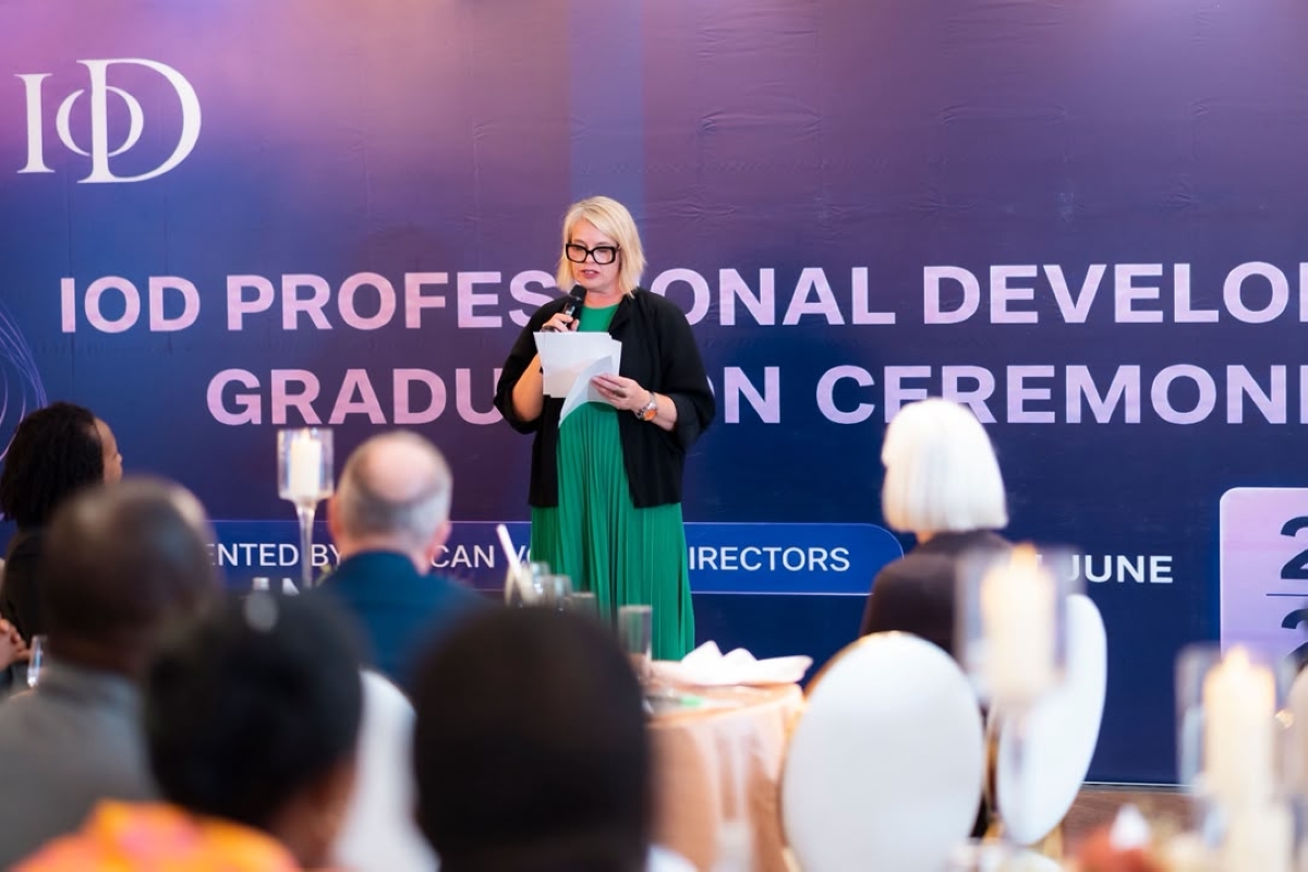 The British High Commissioner to Rwanda, Alison Thorpe, speaks at the graduation.
