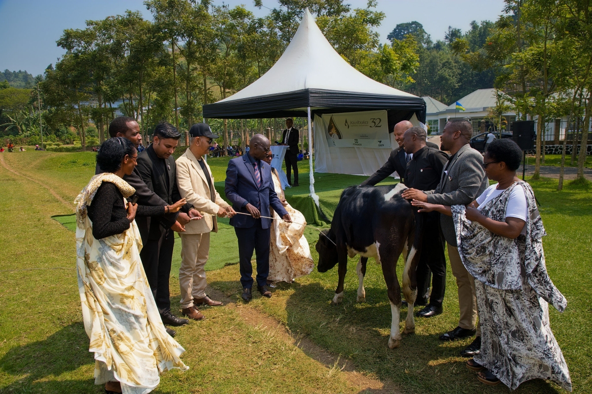 Mourners also donated a cow to a Genocide survivor in Nyundo Sector.