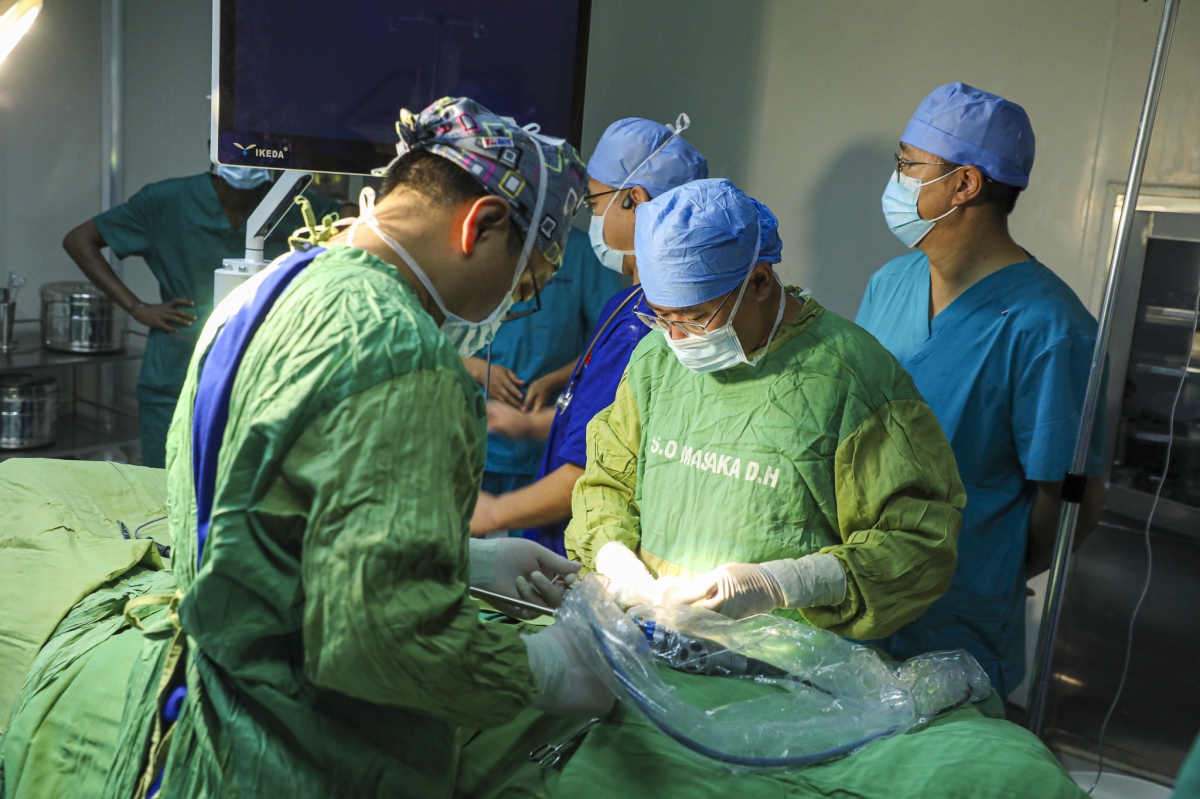 Chinese doctors perform advanced hernia surgery at Masaka Hospital