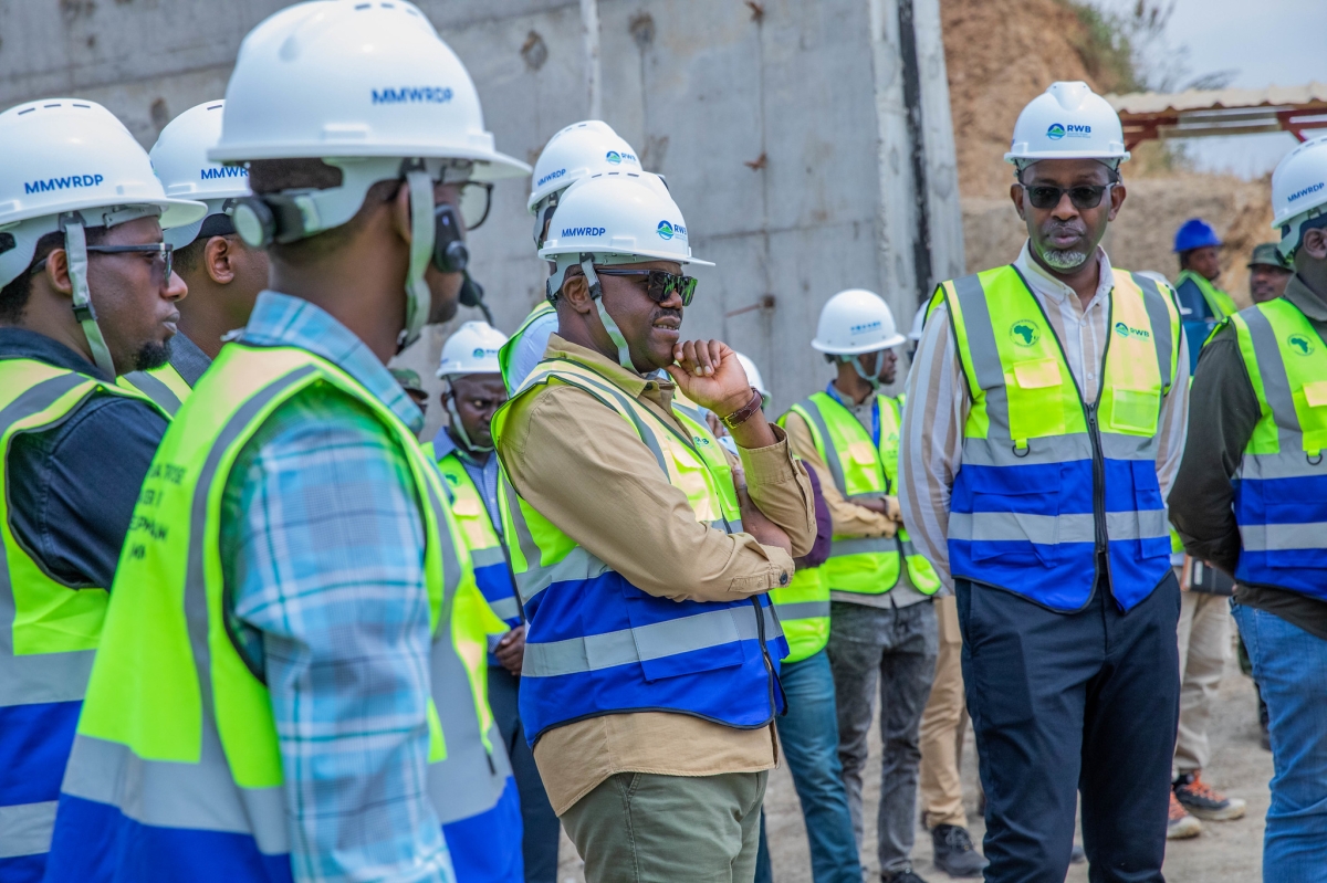 Prime Minister Justin Nsengiyumva visits Muvumba Multipurpose Dam Project in Nyagatare on Saturday, July 11. Photo by Craish BAHIZI.