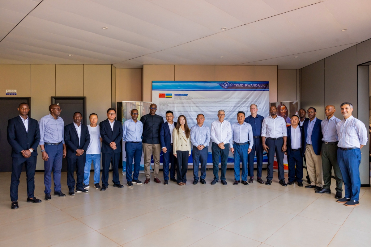 Bill Gates visited TKMD Syringes Manufacturing.