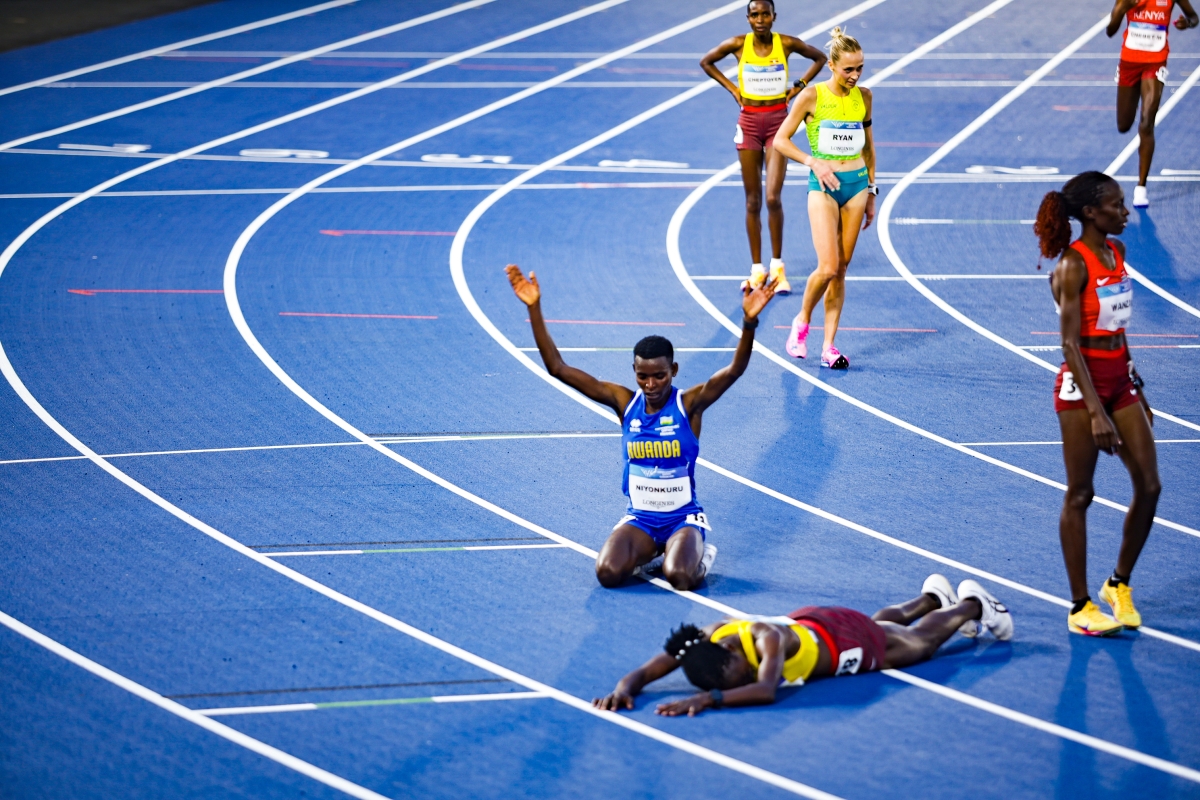 Florence Niyonkuru (on her knees) struck bronze in Women's 10,000m final at the Glasgow 2026 Commonwealth Games on Monday.Courtesy photos 
