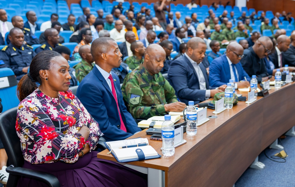 The meeting discussed efforts to tackle alcohol abuse among youth
