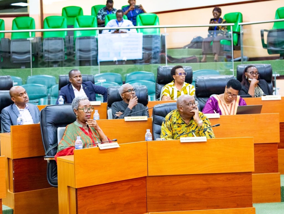 Senators follow a presentation during a Senate plenary session that reviewed industrial parks development, on Monday, August 3. Courtesy