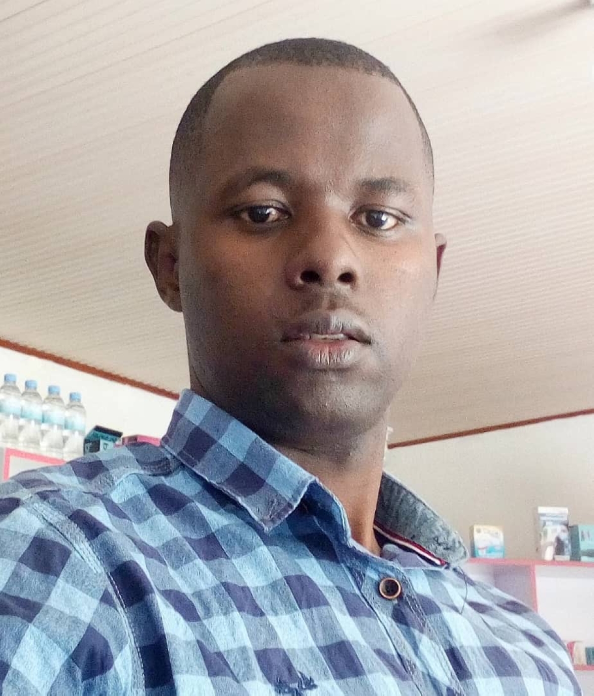 Emmanuel Ntidendereza