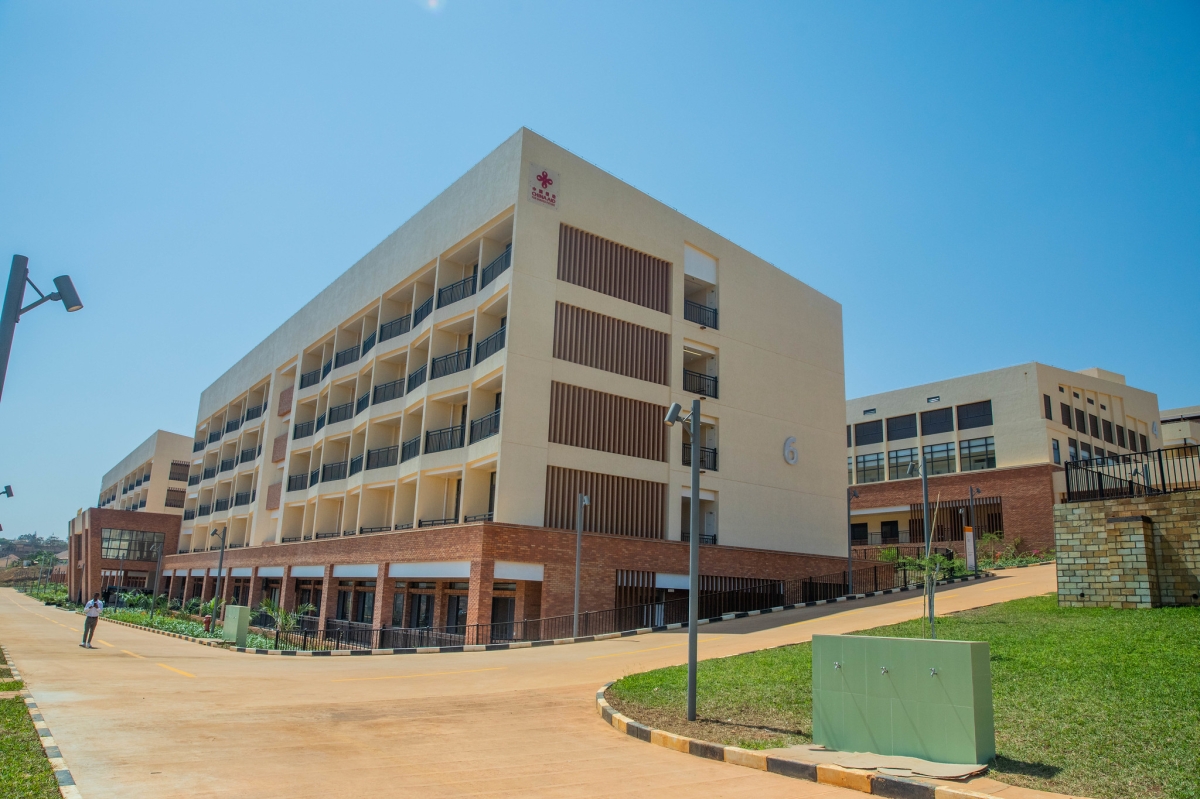The handover ceremony for the newly expanded Masaka Hospital in Kicukiro District on Friday, August 28.