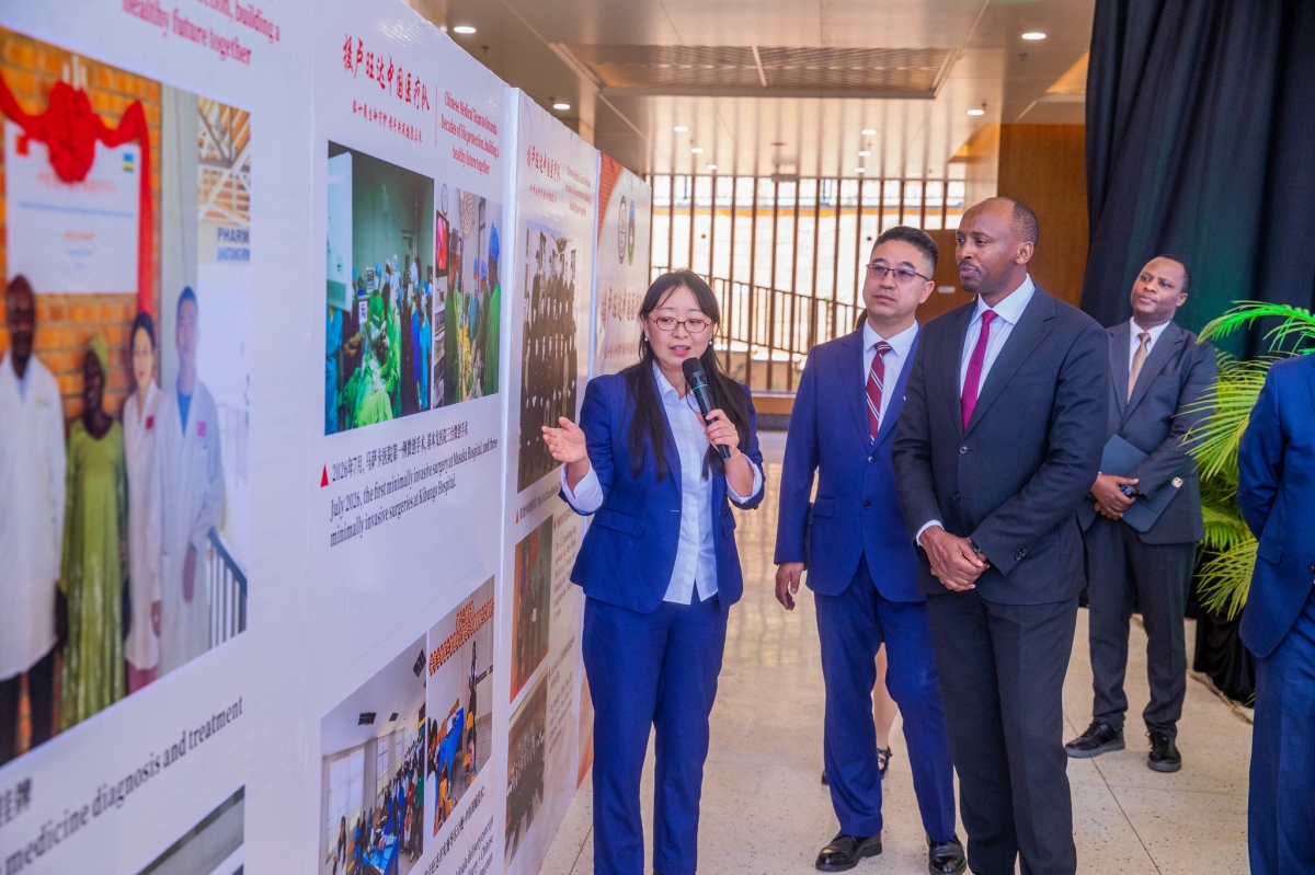 The new facility has a capacity will have 837 beds, making it the largest hospital complex in Rwanda.