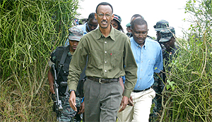 KAGAME SUPERVISES LAND RE-DISTRIBUTION: President Paul Kagame arrives at the farm formerly belonging to Rwandau2019s envoy to India, Kayumba Nyamwasa, on Tuesday. (Photo/ G. Barya).